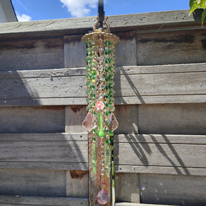 Crystal pink & green flower suncather
